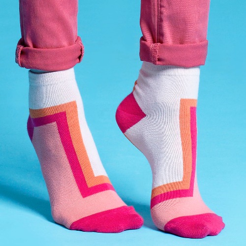 棉襪－女生襪子－簡約襪子－粉紅短襪