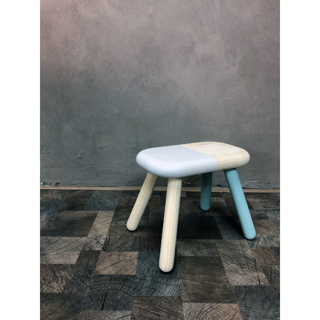 Dough stool // 小麵團板凳