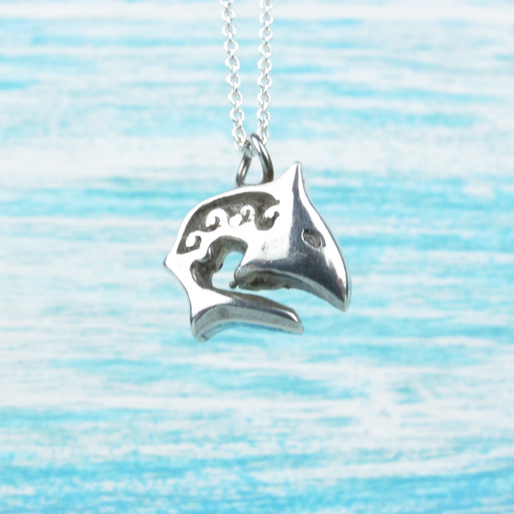 【Diving silver】925銀海洋潛水銀飾--圖騰小鯊魚項鍊