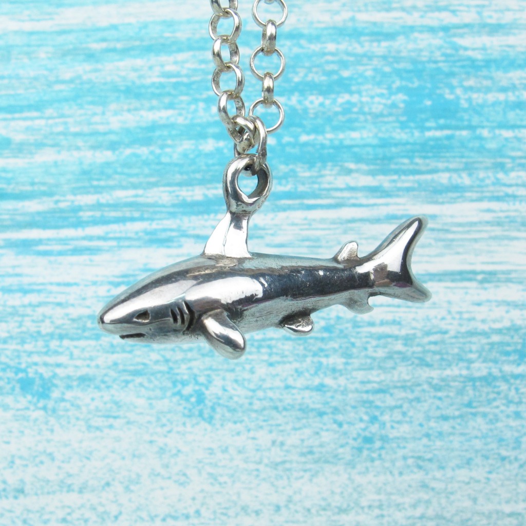 【Diving silver】925銀海洋潛水銀飾--立體鯊魚墜飾