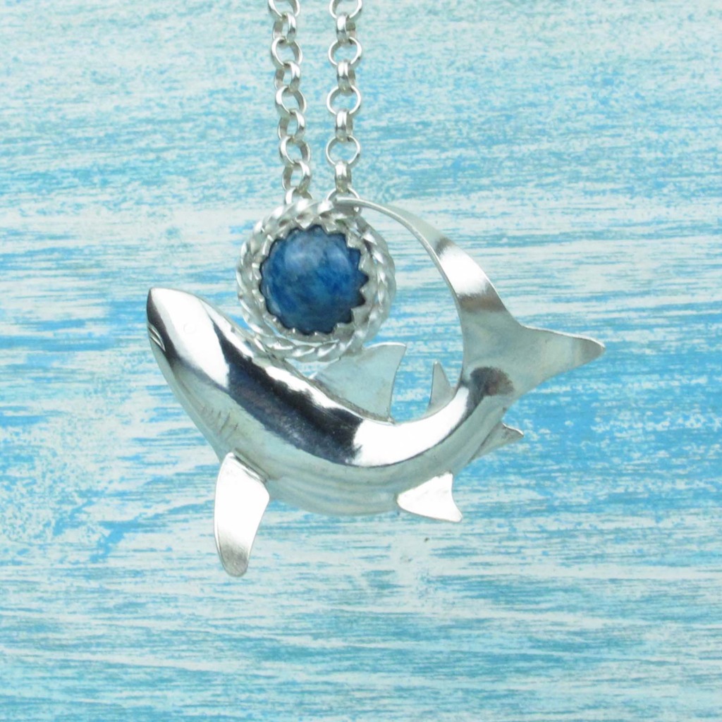 【Diving silver】925銀海洋潛水銀飾--磷灰石鯊魚墜飾
